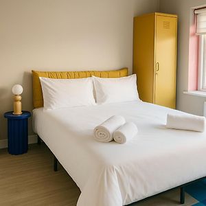 Camera standard con letto king size